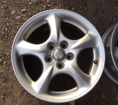 R15 5x100 Toyota Carina GT